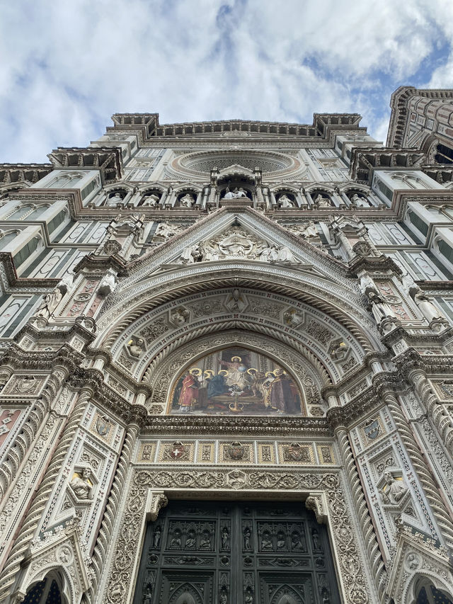 Florence in a Day: Art, Architecture & Aperitivo