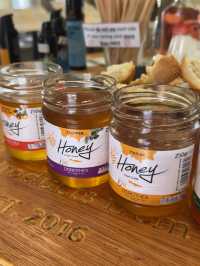 Charming shop: local bee products