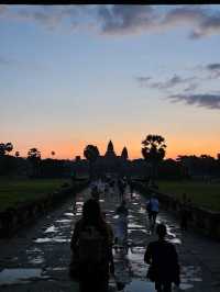 🌅 Magical Sunrise at Angkor Wat, Cambodia 📸