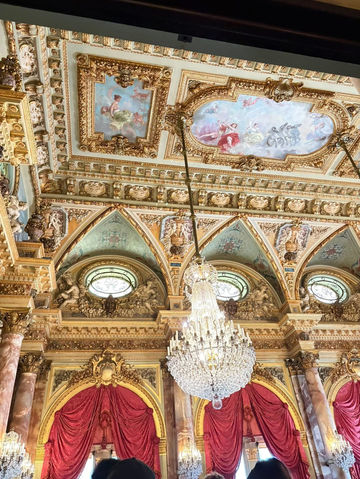INSIDE THE BREAKERS: NEWPORT’S GILDED AGE MASTERPIECE 🇺🇸