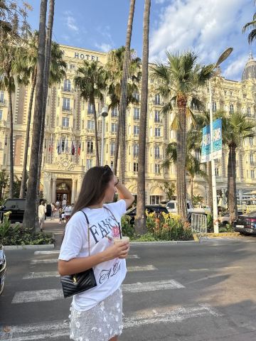 Chasing Golden Shadows Along the Croisette in Cannes 🇫🇷✨