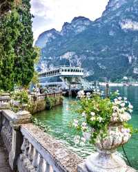 Enchanted Moments on the Shores of Lake Garda, Italy 🇮🇹