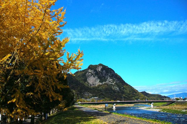 日本伊豆的修善寺：歷史的印記與寧靜的靈地