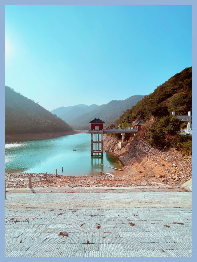 湖州旅行野趣盎然霞幕山上陸羽古道神走茶聖徒步