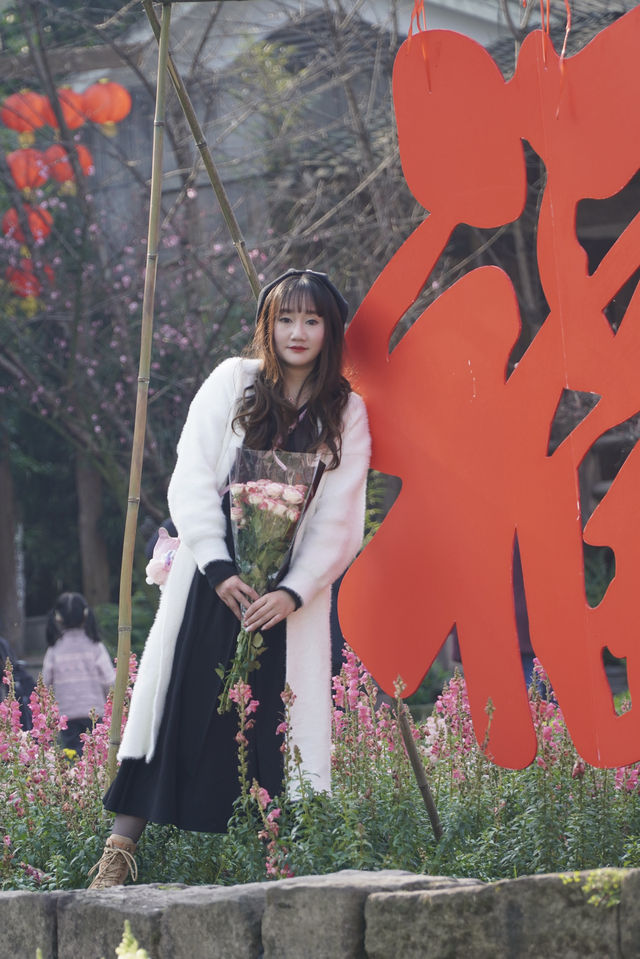 花園裡的街肆也太有煙火氣啦