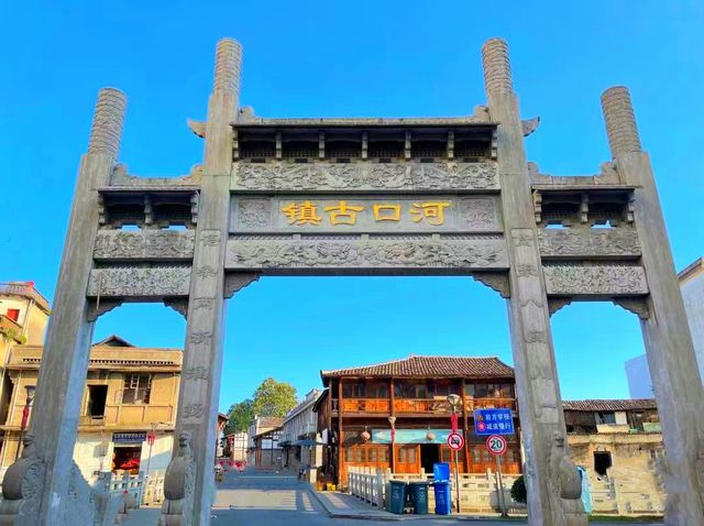 江西省“第一古街”，曾與景德鎮並稱為四大古鎮