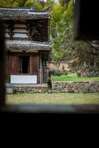 海拔千米，穿越千年時空的浙江最美古寺