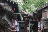 住在山上的日子