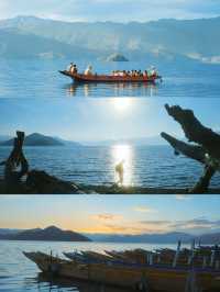 The Lugu Lake in early summer is as beautiful as an oil painting!