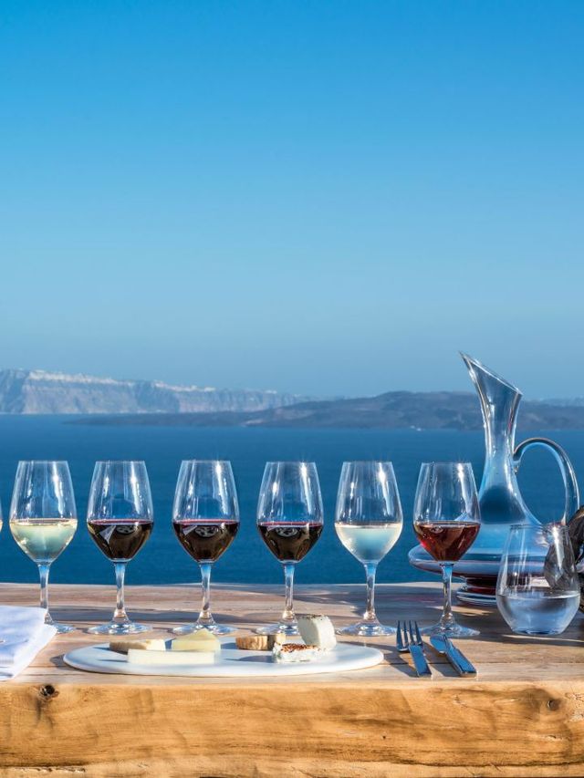 🌟 Santorini's Gem: Andronis Boutique Hotel Unveiled! 🏨✨