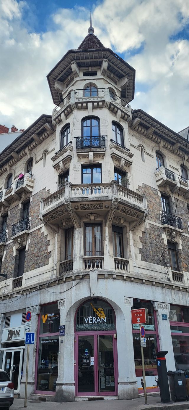 被作家雨果讚譽為法國最美小鎮的安納西Annecy