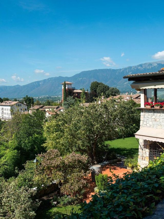 🌟 Asolo's Finest Stays: Villa Cipriani 🏨✨
