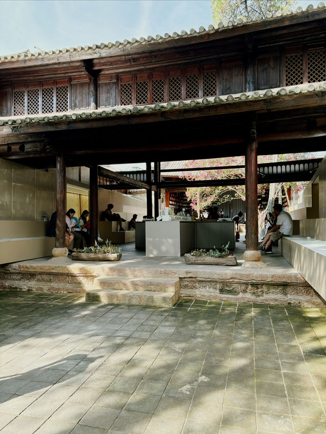 巍山文化新地標｜500年崇正書院中藏著個先鋒書店