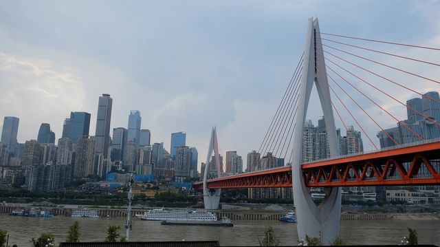 來重慶吧,感受山城煙火氣。