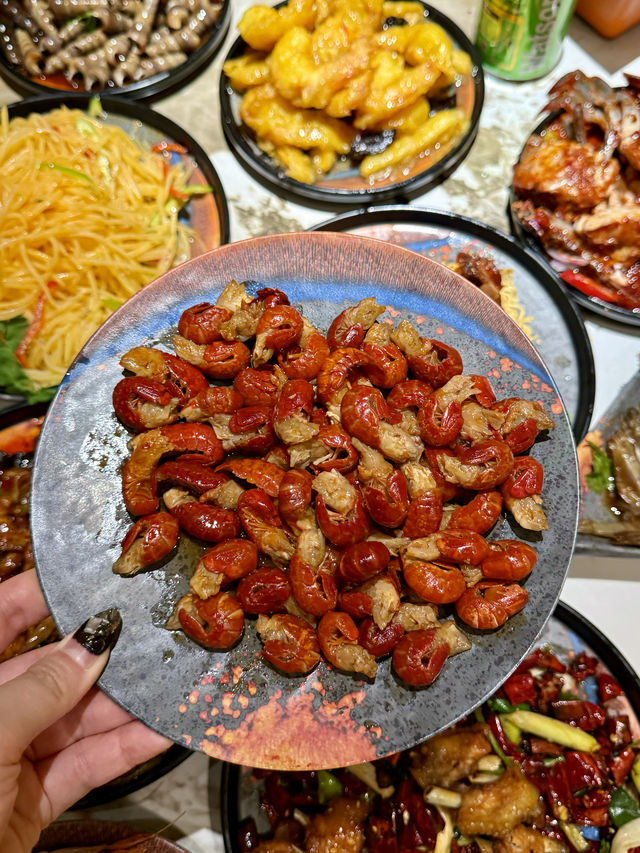 大連！！新開的！！小串元！！便宜又好吃！！。