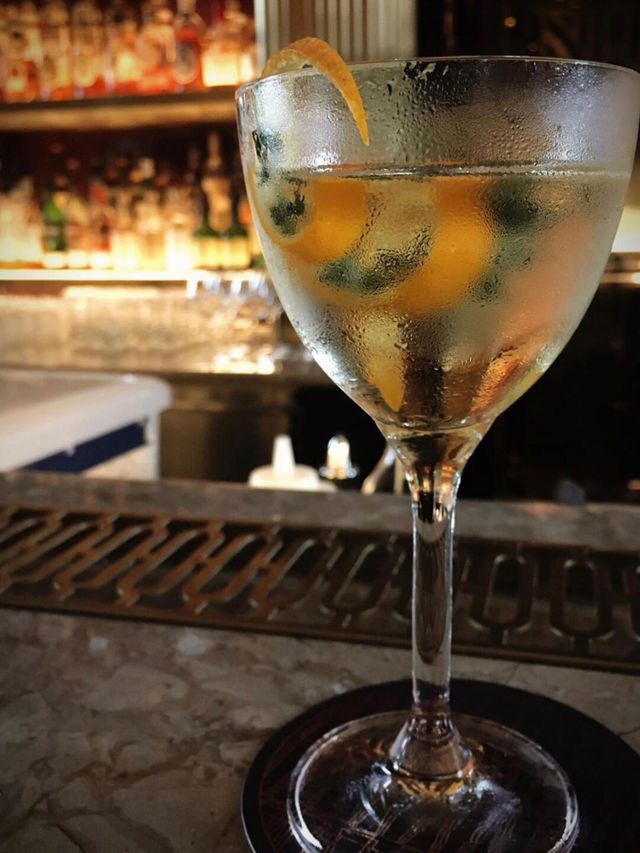 新加坡旅遊｜哼着周杰倫的Mojito去宮廷風Altas喝杯酒