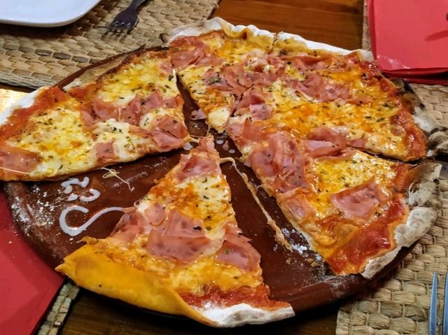 Bar Deportivo: A Hidden Italian Gem in Navarrete 🍕🍝✨ Bar Deportivo: A Hidden Italian Gem in Navarrete 🍕🍝✨