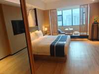 捕捉春日的第一場盛開，每一瓣都是光影的詩