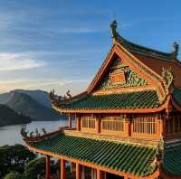 歸仁龍山寺：繁華中的靜謐禪境
