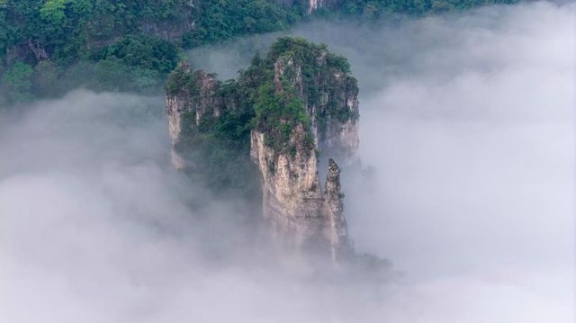 雲台山之巔，施秉等你來征服