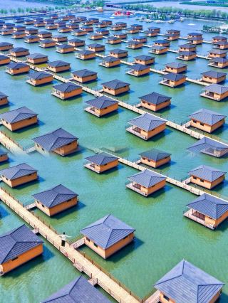 Escape to Tangshan for the Weekend: A Perfect Holiday with Sun, Sand, and Water Fun!