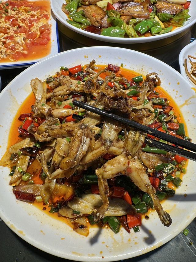 沙坪壩……慕名而來……真係好食……