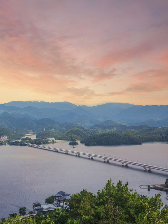 周末去咗一轉千島湖，朋友圈都以為我出咗國