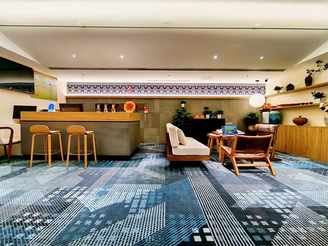 貴陽北站旁嘅時空交匯點：貴馨酒店感受貴陽風情   ＊＊高空靜音酒店嘅千年凝視＊＊ 住在貴馨