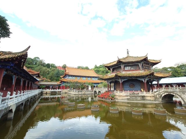 昆明_圓通寺裡大小乘