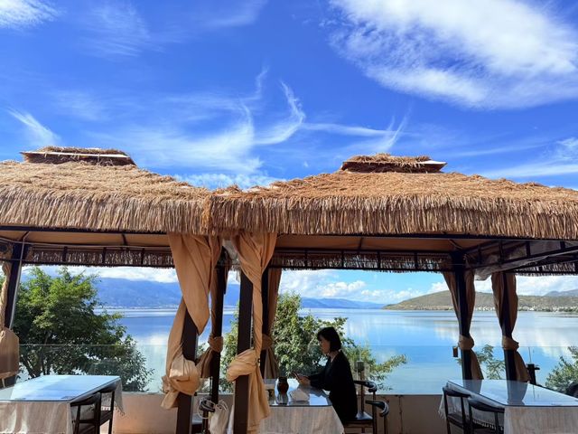 把洱海裝進窗棂，把溫暖寫進旅途｜留在大理的理由