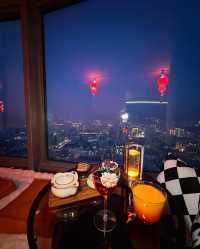 西寧小眾夜景打卡地高原明珠茶酒空間拍照指南