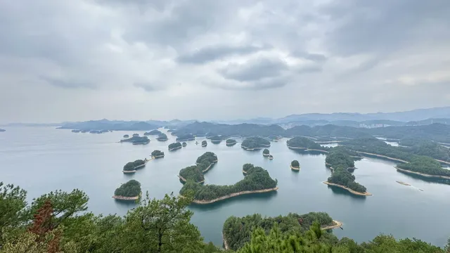 千島湖黃山尖看全景“天下為公”怎麼玩？
