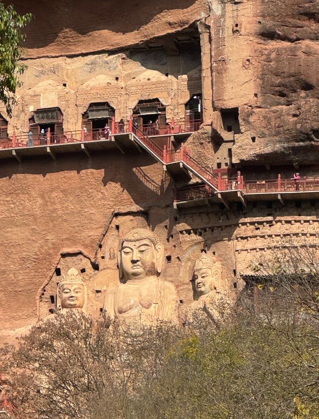 麥積山佛國記：懸崖上的千年東方微笑