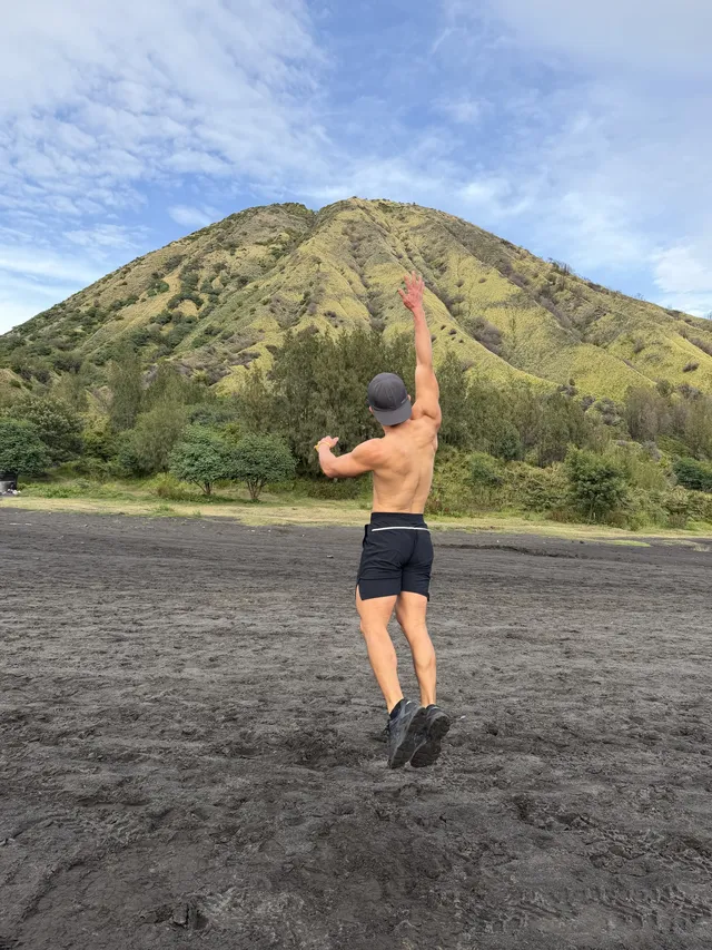 雨季 Bromo火山 美好短暫 一生難忘