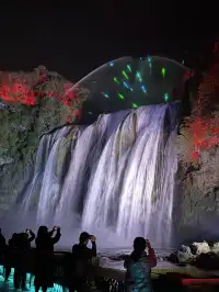 人生第一次打卡課本上的黃果樹瀑布!