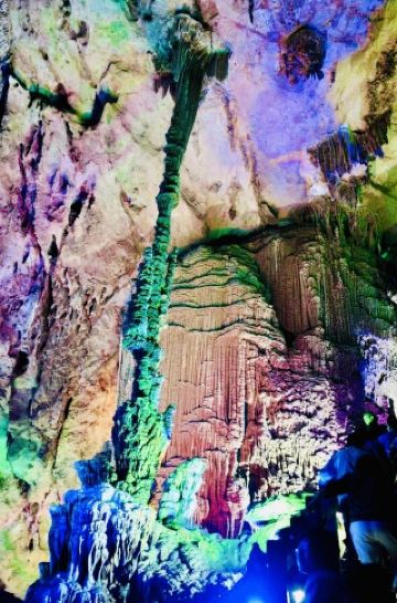 광시 계림 은자암, 동굴 속 천년의 경이