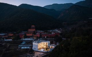 鶏足山の禅意に包まれた癒しの山居丨朴境