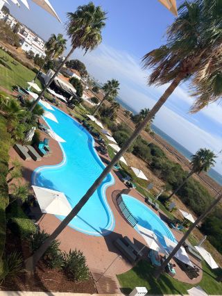 Great Stay Outside of Town with Excellent Staff