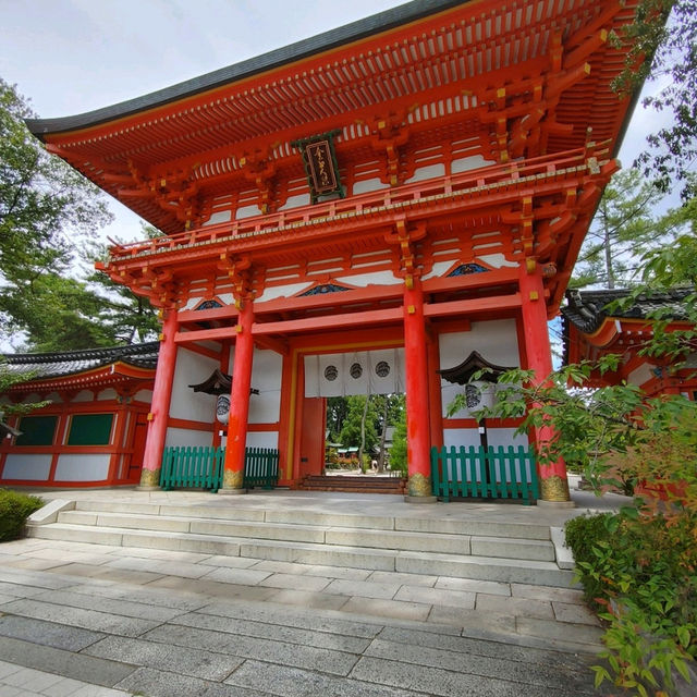 京都　今宮神社と日本最古の和菓子屋かざりや