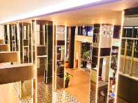 Stylish, Contemporary and Comfortable 