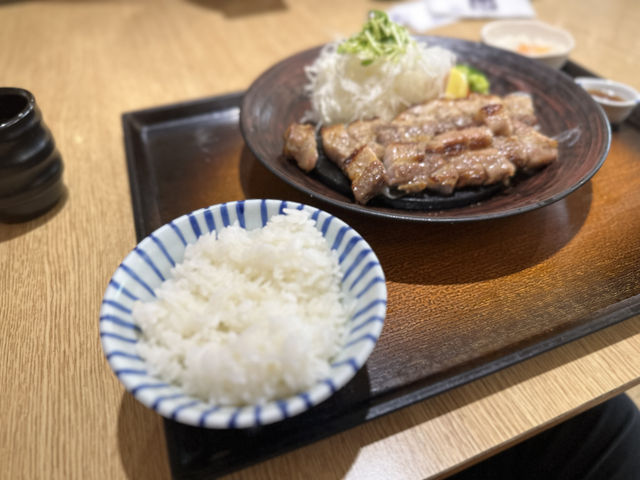 🍲 大戶屋：日式料理的美味饗宴 🇯🇵