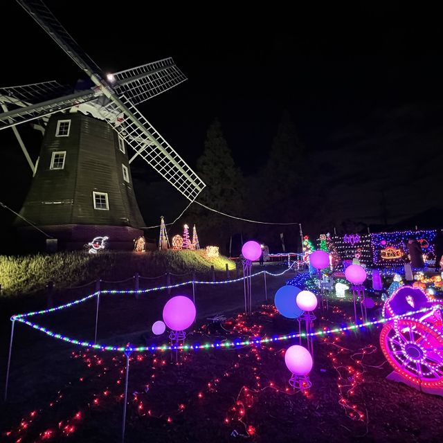 あけぼの山農業公園のクリスマス限定ライトアップ