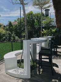 Saibora Cafe & Bar