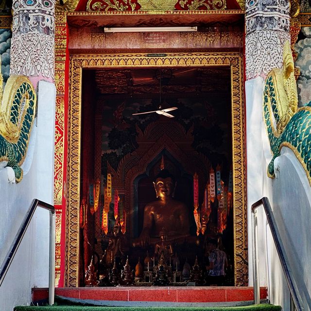 ไหว้พระเสริมดวง/เปลี่ยนชื่อพลิกชะตาที่วัดทุงยู