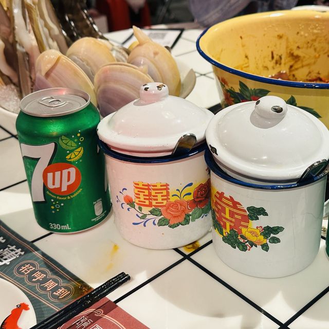 📷打卡一流!港式懷舊復古風味火鍋雞煲🐓 📷打卡一流!港式懷舊復古風味火鍋雞煲🐓