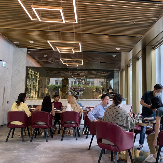 Murray Garden Lounge 下午茶