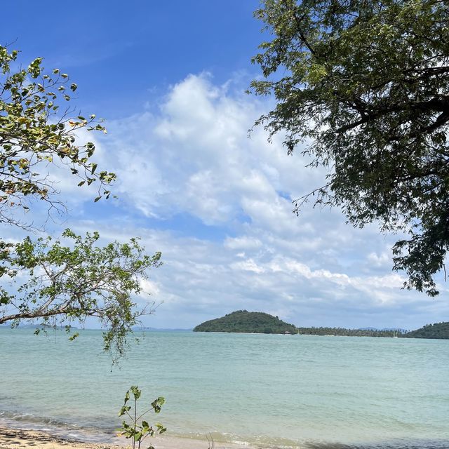 Island Escape by Burasari เกาะมะพร้าวภูเก็ต📍