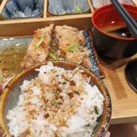 高雄家樂福美食街豬排店 井棧 燒肉/丼飯/定食