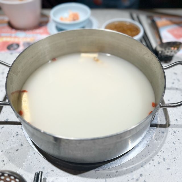 新鮮豐盛火鍋放題