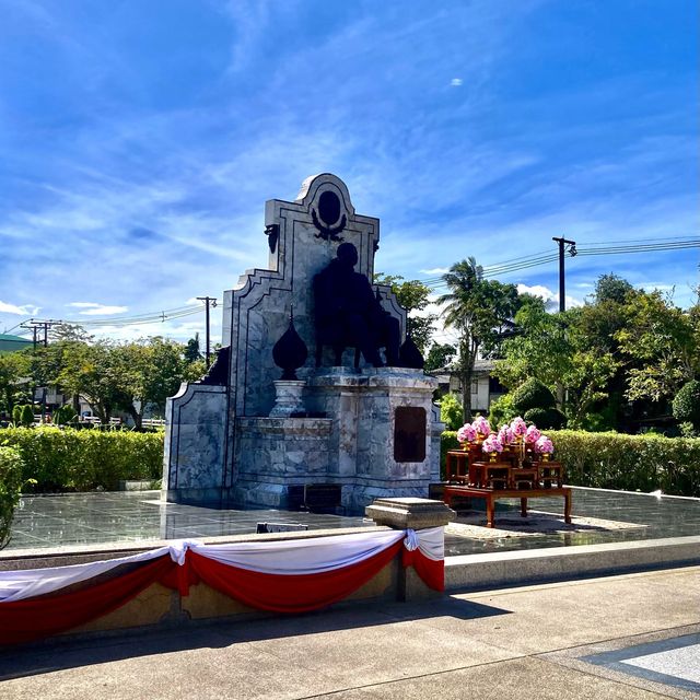 King Rama V Statue